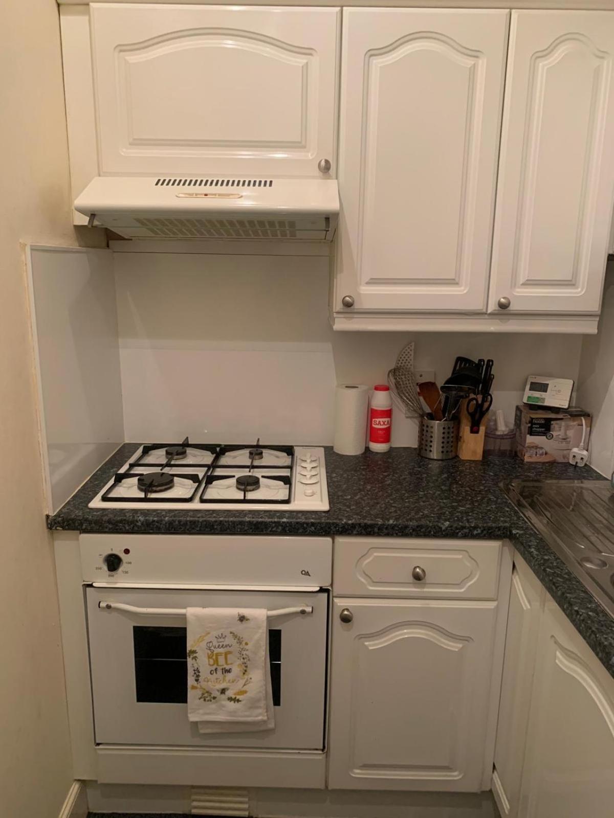 Northern Cosy 1 Bedroom Apartment - Aberdeen Bagian luar foto